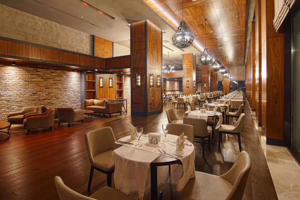 هتل ترندی لارا آنتالیا